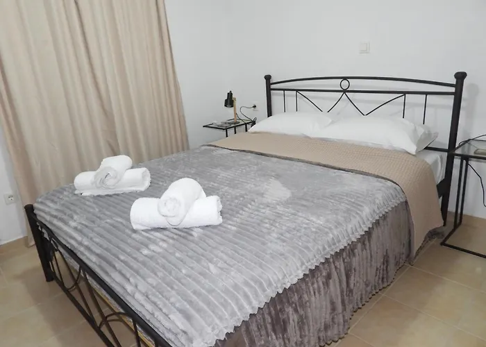 Kroussos Kefalonia Apartment *